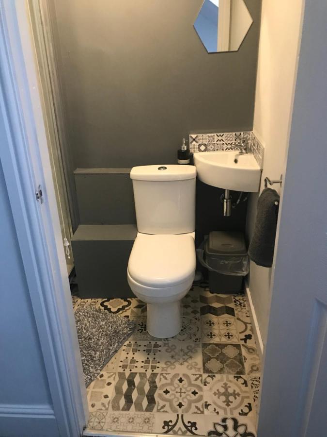 Double or Twin Room with Private Bathroom